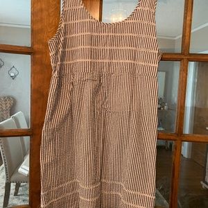 Old Navy Seer Sucker Knee Length Tank Dress